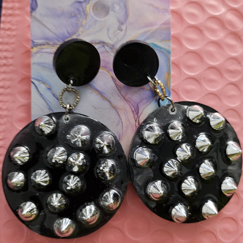 Black and Silver Studded Earrings